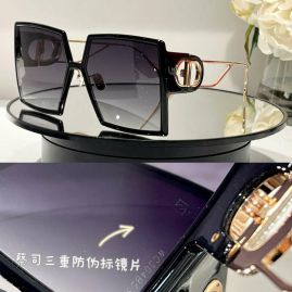 Picture of Dior Sunglasses _SKUfw53692075fw